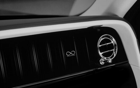 Rolls-Royce Cullinan, 2025 год, 78 125 000 рублей, 24 фотография