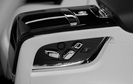 Rolls-Royce Cullinan, 2025 год, 78 125 000 рублей, 35 фотография