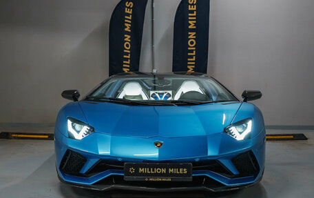 Lamborghini Aventador I рестайлинг, 2018 год, 34 990 000 рублей, 2 фотография