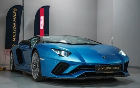 Lamborghini Aventador I рестайлинг, 2018 год, 34 990 000 рублей, 3 фотография
