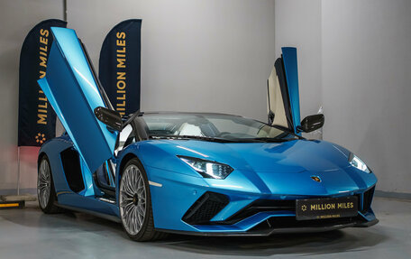 Lamborghini Aventador I рестайлинг, 2018 год, 34 990 000 рублей, 17 фотография