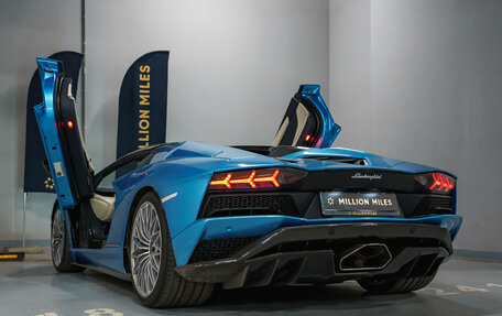 Lamborghini Aventador I рестайлинг, 2018 год, 34 990 000 рублей, 25 фотография