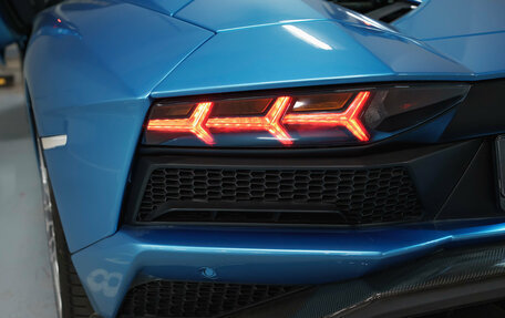 Lamborghini Aventador I рестайлинг, 2018 год, 34 990 000 рублей, 28 фотография