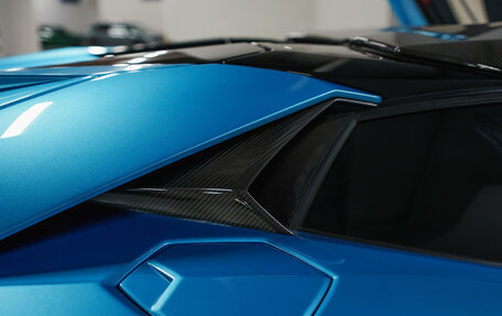 Lamborghini Aventador I рестайлинг, 2018 год, 34 990 000 рублей, 32 фотография