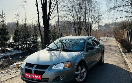 Dodge Stratus II, 2005 год, 235 000 рублей, 1 фотография