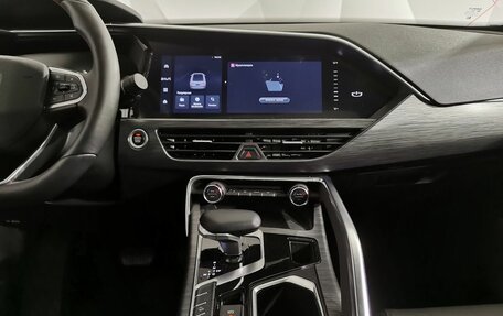 Geely Tugella FY11, 2023 год, 3 195 000 рублей, 15 фотография