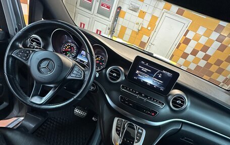 Mercedes-Benz V-Класс, 2018 год, 5 690 000 рублей, 12 фотография