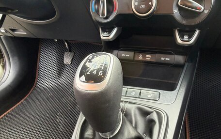 KIA Rio IV, 2018 год, 1 270 000 рублей, 7 фотография