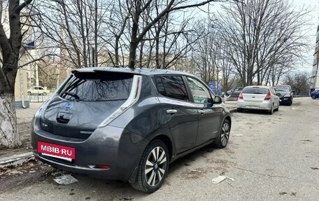 Nissan Leaf I, 2013 год, 1 100 000 рублей, 7 фотография