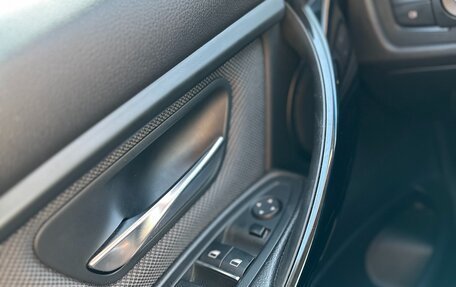 BMW 3 серия, 2018 год, 2 210 000 рублей, 22 фотография