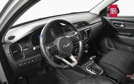 KIA Rio IV, 2018 год, 1 569 000 рублей, 9 фотография