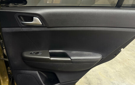 KIA Sportage IV рестайлинг, 2016 год, 1 890 000 рублей, 24 фотография