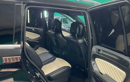 Mercedes-Benz GL-Класс, 2011 год, 2 000 000 рублей, 8 фотография