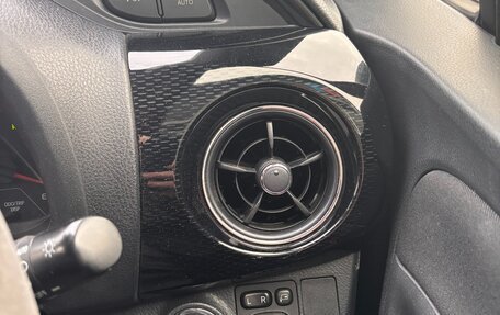 Toyota Vitz, 2019 год, 1 178 000 рублей, 11 фотография