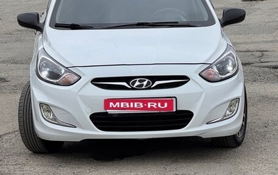 Hyundai Solaris II рестайлинг, 2014 год, 890 000 рублей, 1 фотография