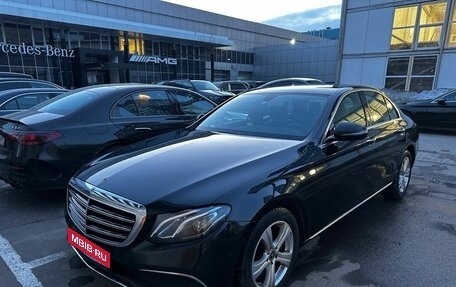 Mercedes-Benz E-Класс, 2019 год, 3 350 000 рублей, 1 фотография