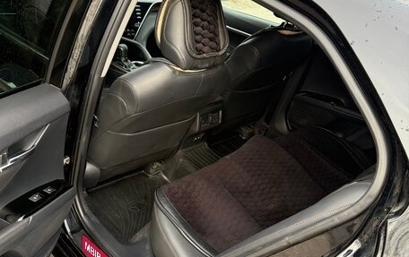 Toyota Camry, 2019 год, 3 000 000 рублей, 8 фотография