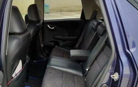 Honda Fit Shuttle I рестайлинг, 2015 год, 930 000 рублей, 8 фотография