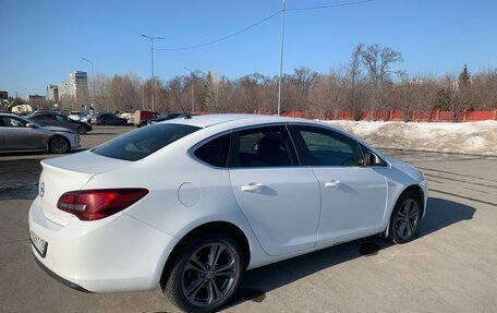 Opel Astra J, 2014 год, 680 000 рублей, 4 фотография