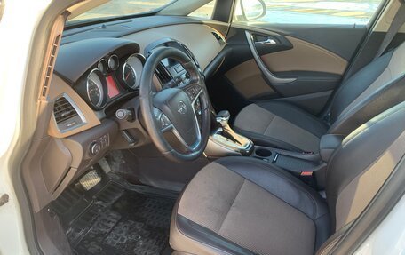 Opel Astra J, 2014 год, 680 000 рублей, 8 фотография