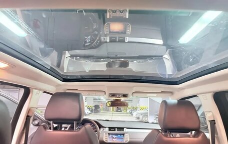 Land Rover Range Rover Evoque I, 2013 год, 2 300 000 рублей, 12 фотография