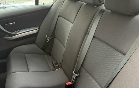 BMW 3 серия, 2011 год, 1 286 000 рублей, 12 фотография