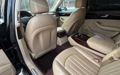 Audi A8, 2011 год, 1 800 000 рублей, 11 фотография