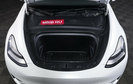 Tesla Model Y I, 2021 год, 4 390 000 рублей, 9 фотография