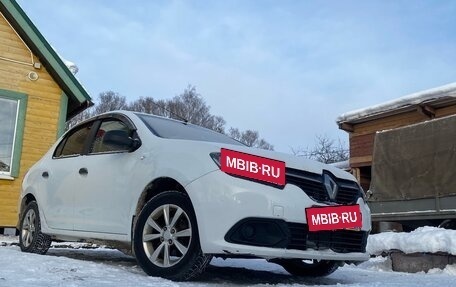 Renault Logan II, 2015 год, 550 000 рублей, 1 фотография