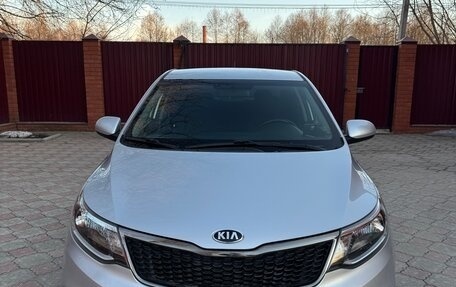 KIA Rio III рестайлинг, 2016 год, 1 100 000 рублей, 1 фотография