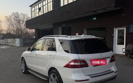 Mercedes-Benz M-Класс, 2012 год, 2 000 000 рублей, 3 фотография