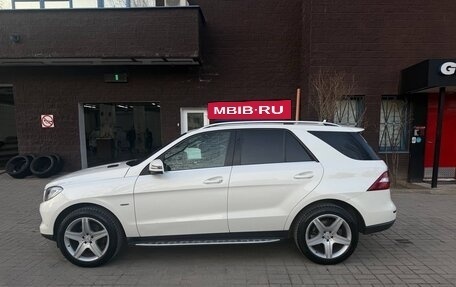 Mercedes-Benz M-Класс, 2012 год, 2 000 000 рублей, 4 фотография