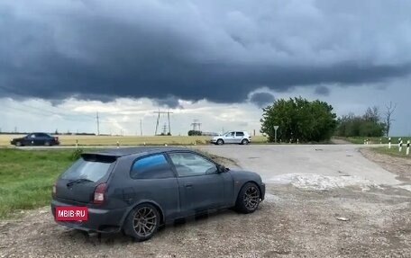 Mitsubishi Colt VI рестайлинг, 1999 год, 130 000 рублей, 4 фотография