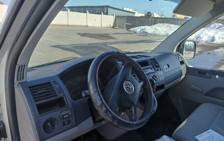 Volkswagen Transporter T5 рестайлинг, 2006 год, 960 000 рублей, 12 фотография