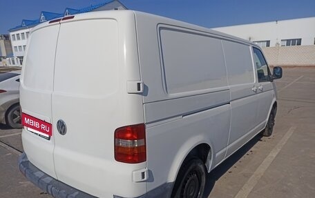 Volkswagen Transporter T5 рестайлинг, 2006 год, 960 000 рублей, 7 фотография