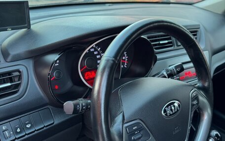 KIA Rio III рестайлинг, 2016 год, 1 100 000 рублей, 18 фотография