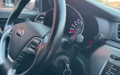 KIA Rio III рестайлинг, 2016 год, 1 100 000 рублей, 23 фотография