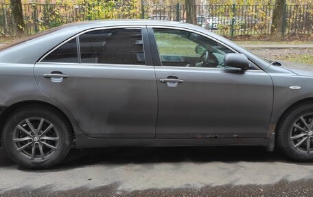 Toyota Camry, 2007 год, 850 000 рублей, 2 фотография