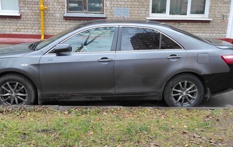 Toyota Camry, 2007 год, 850 000 рублей, 3 фотография