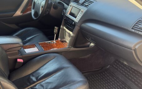 Toyota Camry, 2010 год, 1 150 000 рублей, 8 фотография