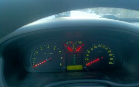 KIA Magentis I, 2004 год, 330 000 рублей, 6 фотография