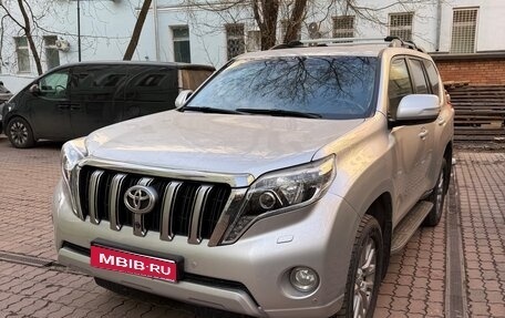 Toyota Land Cruiser Prado 150 рестайлинг 2, 2016 год, 3 980 000 рублей, 1 фотография