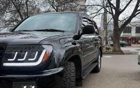 Toyota Land Cruiser 100 рестайлинг 2, 2004 год, 1 900 000 рублей, 3 фотография