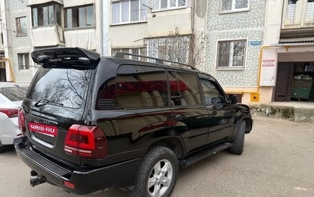 Toyota Land Cruiser 100 рестайлинг 2, 2004 год, 1 900 000 рублей, 5 фотография