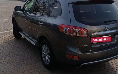 Hyundai Santa Fe III рестайлинг, 2011 год, 2 000 000 рублей, 2 фотография