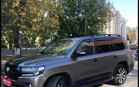 Toyota Land Cruiser 200, 2008 год, 2 800 000 рублей, 4 фотография
