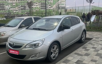 Opel Astra J, 2010 год, 600 000 рублей, 1 фотография