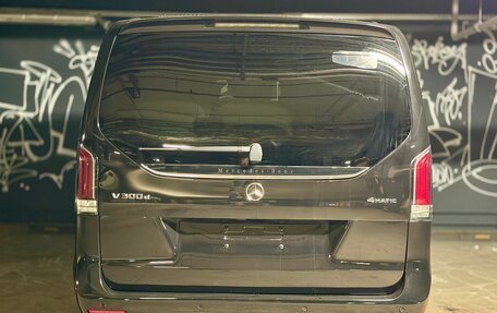 Mercedes-Benz V-Класс, 2025 год, 14 300 000 рублей, 6 фотография