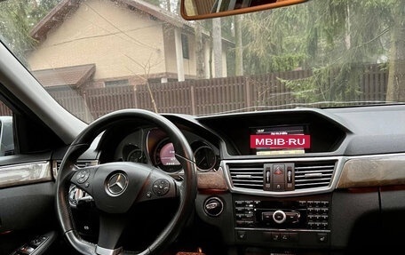 Mercedes-Benz E-Класс, 2009 год, 1 120 000 рублей, 5 фотография