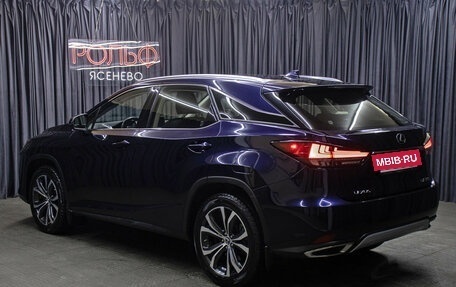 Lexus RX IV рестайлинг, 2021 год, 6 100 000 рублей, 7 фотография